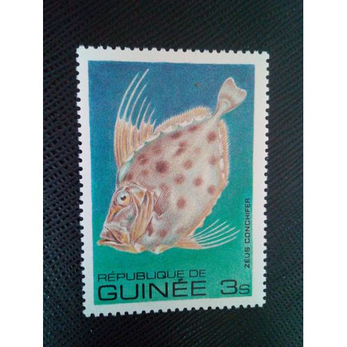 Timbre Guinee Yt 661 John Dory Argenté (Conchifère Zeus) 1980 ( 030305 )