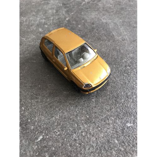 Voiture Clio Burago 1/43-Burago