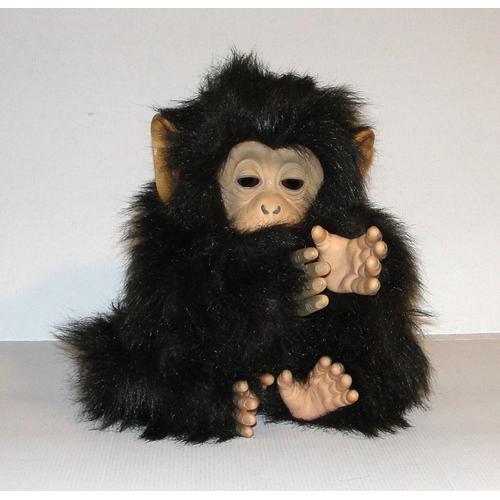 chimpanzé ou bébé singe automate peluche interactive 2005 furreal friends  tiger hasbro 30cm