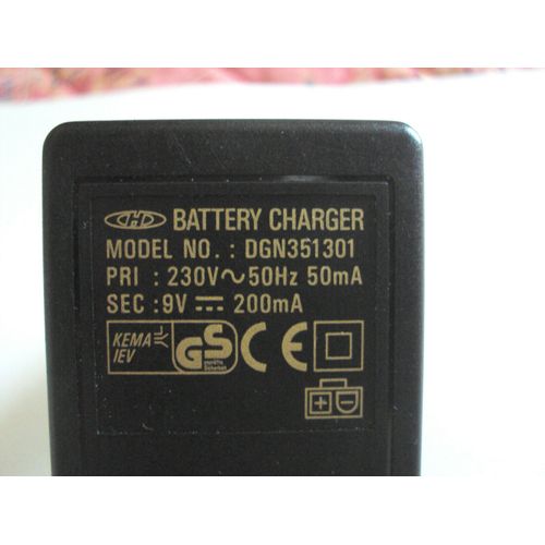 Chargeur 9v Pour Modelisme Avec Prise Tamiya [Ref=Dgn351301]-Chd
