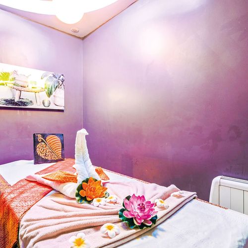 1h De Massage Avec Gommage De 30 Min Et Accès À L?Espace Bien-Être Pour 1 Personne - Smartbox - Coffret Cadeau Bien-Être
