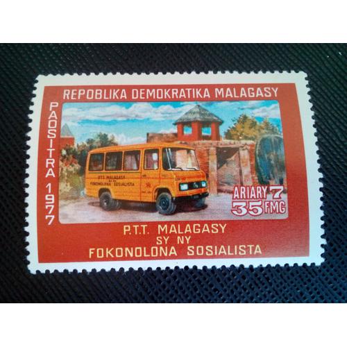 Timbre Madagascar Yt 616 Bureau De Poste Motorisé 1977 ( 0040305 )