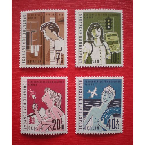 Lot De 4 Timbres Neufs ** - Allemagne Berlin - Surtaxe Pour Les Vacances Des Jeunes Berlinois - Série Complète - Année 1960