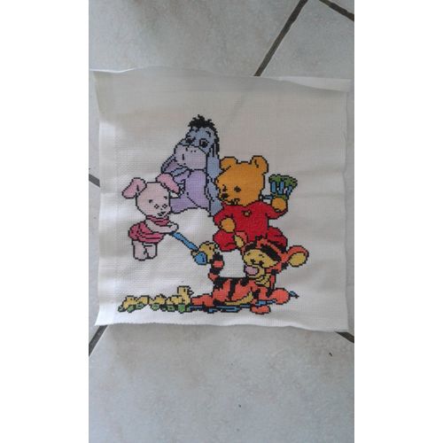 Winnie L'ourson Et Ses Amis Bébés Au Point De Croix 30,2 Cm X 27,8 Cm