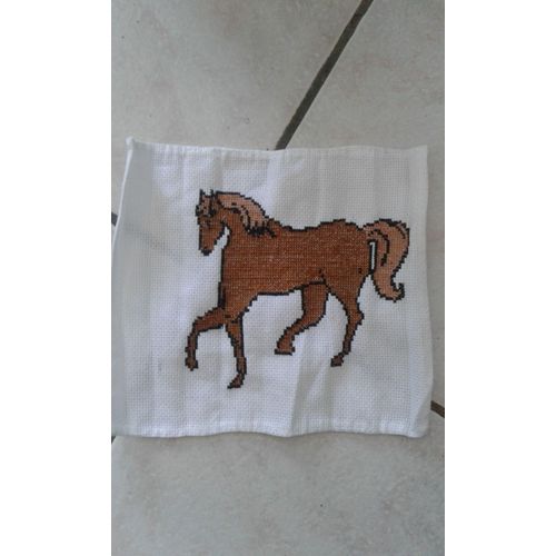 Cheval Marron Au Point De Croix 22,2 Cm X 19,3 Cm