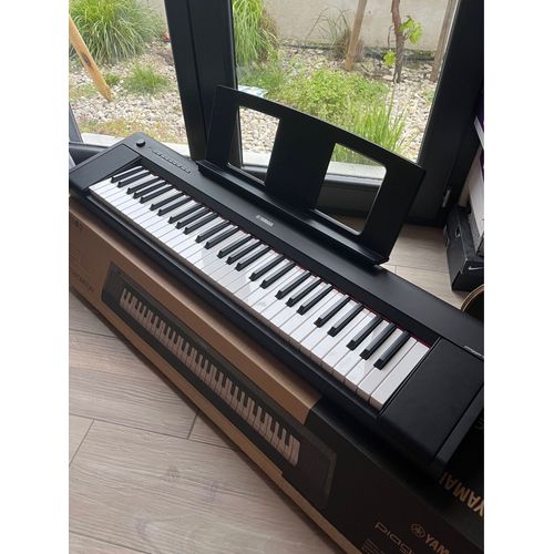 Piano Yamaha Paggero Np-15b