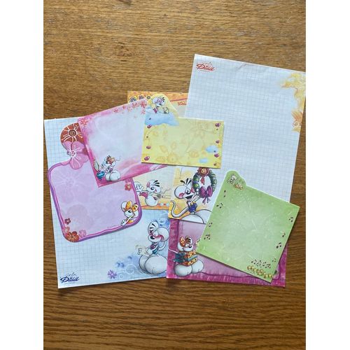 (B8) Lot Feuilles Diddl 
