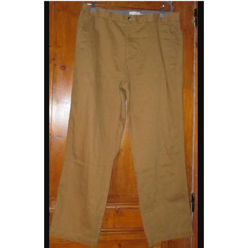 Pantalon Homme M & S-Collection Regular-Marron Clair (Camel)-W91cm L74cm-Ceinture À Passants Avec Élastiques D'aisances Latéraux-Fermeture Par Zip +1 Bouton-2 Grandes Poches Côté-1 Poche Arrière