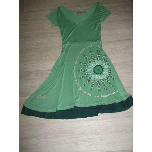 Robe Desigual Verte Fleurs Et Paillettes Perles Devant Taille S Tbe