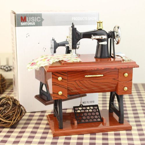 Boîte À Musique, Machine À Coudre, Boîte À Musique, Artisanat Européen Rétro, Couture, Horloge, Artisanat De Maison, Décoration, Cadeau D'anniversaire Créatif