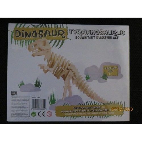 Maquette De Dinosaure En Bois