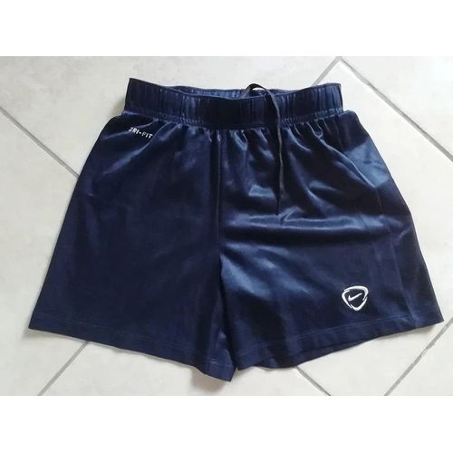 Short De Sport, Foot Ou Autre Enfants Nike 8- 10 Ans.