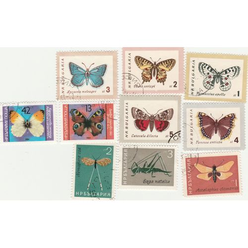 10 Timbres Oblitérés De Bulgarie - Papillons Et Insectes