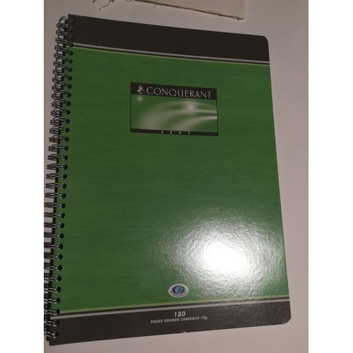 Grand Cahier 180 Pages Grands Carreaux Vert À Spirales Conquérant Sept Nf Environnement