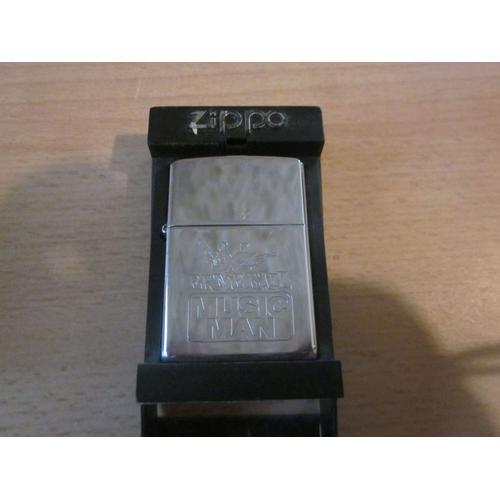 BRIQUET OFFICIEL ZIPPO 250 ERNIE BALL MUSIC MAN MADE IN USA.TRES