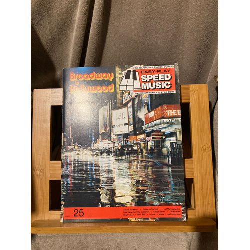Broadway Hollywood Easy Play Speed Music Partition Songbook Ligne Mélodique Accords 25