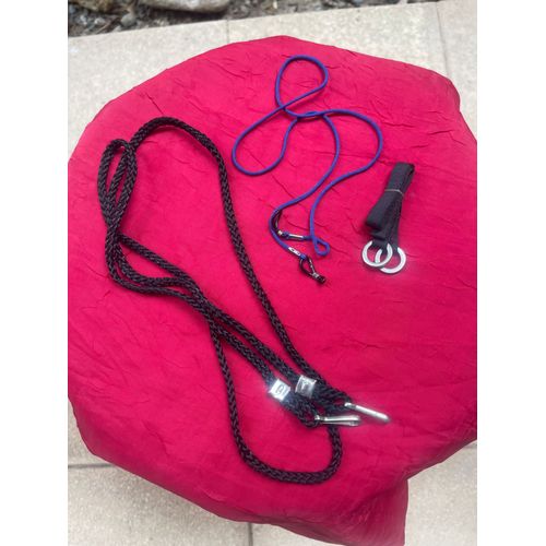 Lot De 3 Cordons, Lunette, Porte Badge. 