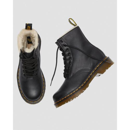 serena doc martens