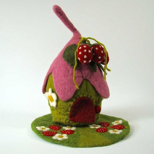 Maison Et Tapis En Laine Feutrée Fraise - Papoose Toys
