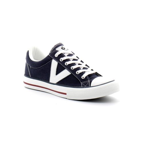 Victoria. Victoria 1065164 Bleu