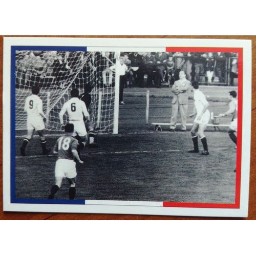 Image Vignette Foot Panini Carrefour - Fiers D'être Bleus 2016 N°86