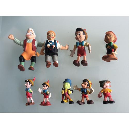 Lot de 9 figurines de PINOCCHIO - figurine