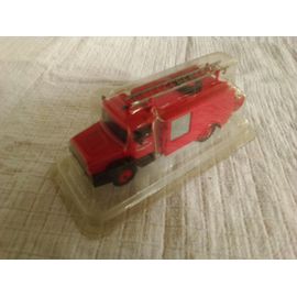 Véhicule Miniature De Pompiers - Iveco Centre De Secours Châteauneuf De Galaure-Solido