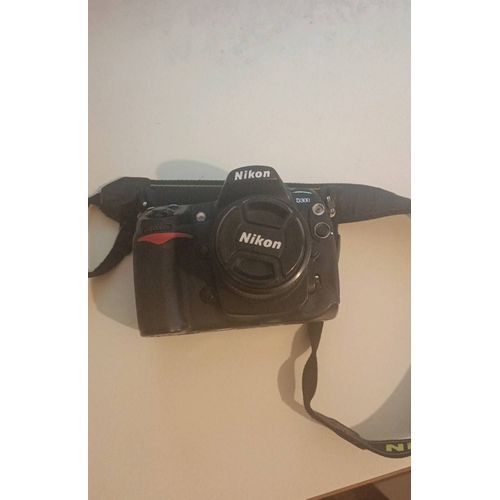 NIKON D 300 occasion+ objectif AF NIKKOR 50 mm