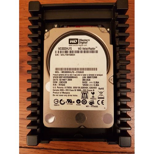 Disque Dur WESTERN DIGITAL VelociRaptor 300 Go WD3000HLFS-01G6U0 SATA II 16 Mo cache 10000 tr/mn