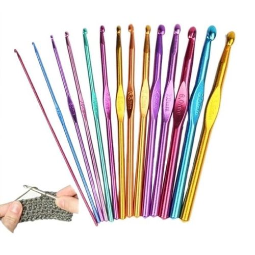 Crochets en aluminium 14 pcs de différentes couleurs et tailles