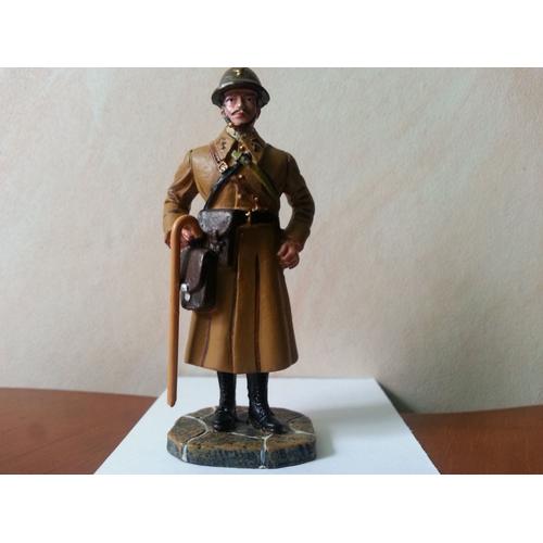 Figurine Soldat De Plomb Peint Capitaine Du 22ème Rmve 1940 Légion Étrangère 1/30ème Hachette
