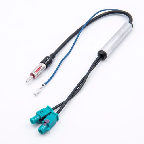 Vhbw Amplificateur D'antenne Compatible Avec L'alimentation Fantôme Din (M) À Double Fakra (M)