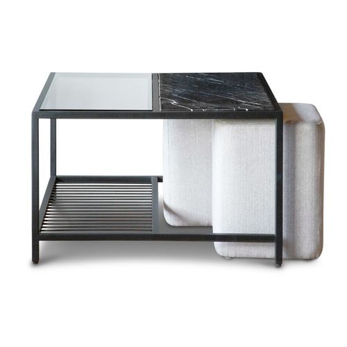 Table Basse Carrée En Marbre Noir Et Poufs Gris