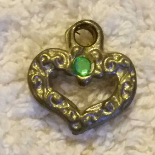 Médaille En Forme De Coeur Avec Strass Bleu Au Sommet
