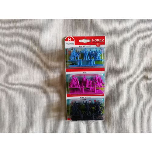 Lot N° 3 : 36 Figurines 1/64 A Peindre-Norev