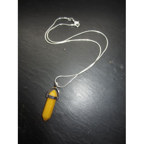 Collier Plaqué Argent Avec Pendentif En Agate Jaune