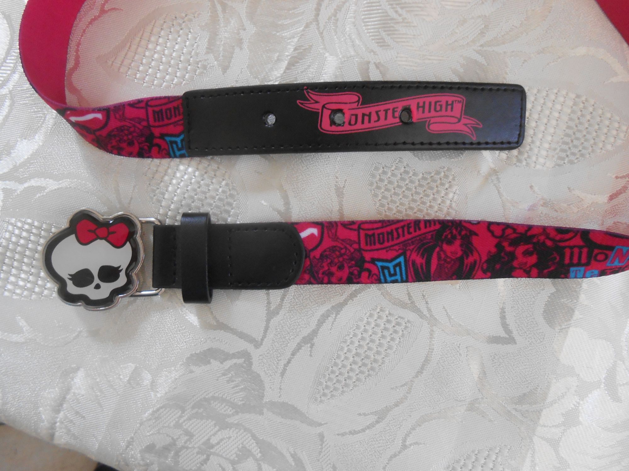 Ceinture Rose Et Noir Extensible Monster Higt 80 Cm