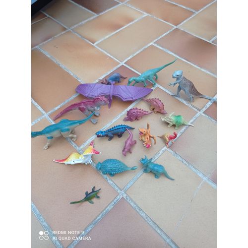 Lot De Dinosaures