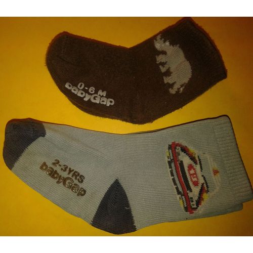 2 Paires De Chaussettes Baby Gap 0-6 Mois Et 2-3ans