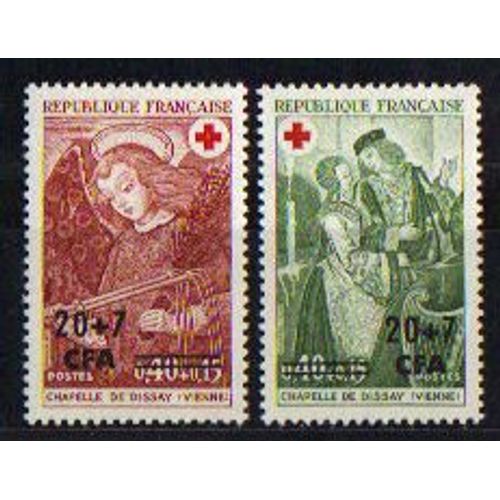 Au Profit De La Croix Rouge La Paire Surchargés C F A (La Réunion) Année 1970 N° 391 392 Yvert Et Tellier Luxe