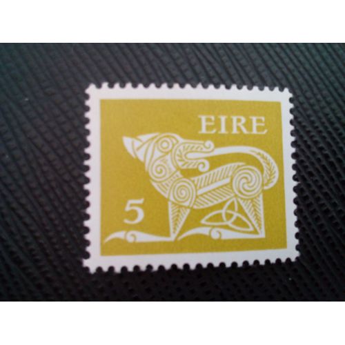 Timbre Irlande Yt 300 Chien Stylisé, Broche 7e Siècle 1974 ( 0010505 )