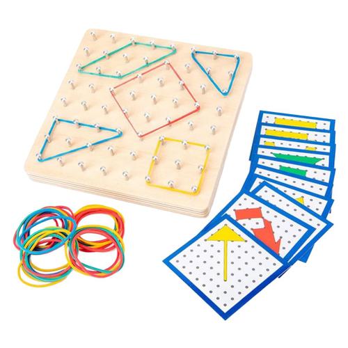 Géoplan (ou geoboard), un outil pour la géométrie et les mesures