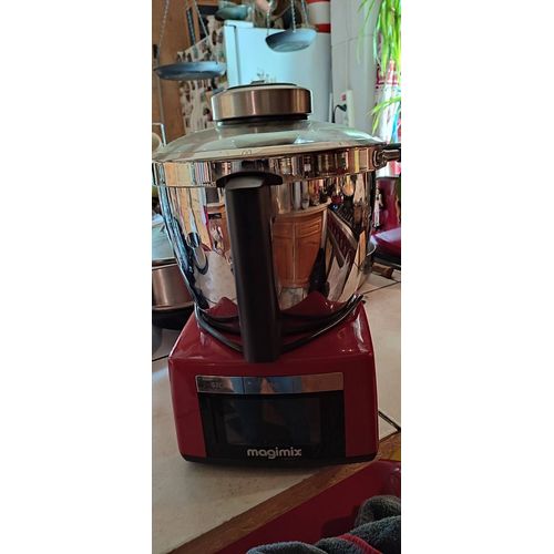 Robot cuiseur Cook Expert Magimix - Cuisson vapeur, râpe légumes - Rouge