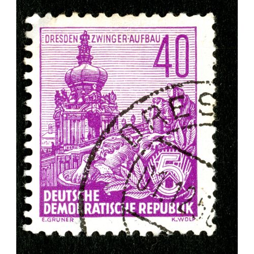 Timbre Oblitéré Deutsche Demokratische Republik, Dresden Zwinger-Aufbau, 40