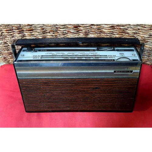 Poste Radio vintage Radiola années 70 s
