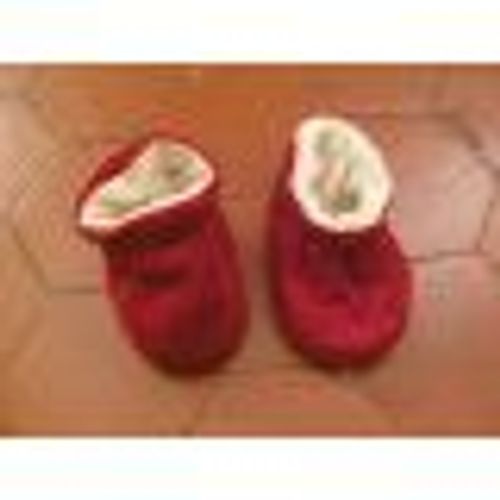 Chaussons Velours Rouge Isotoner