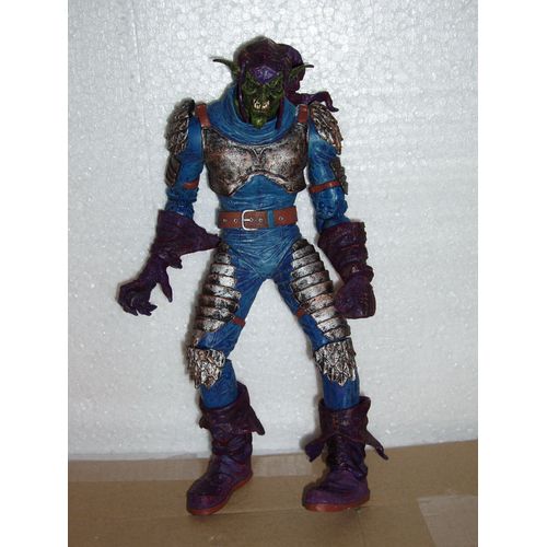 Marvel Green Goblin Version Bleue De 28 Cm De Haut