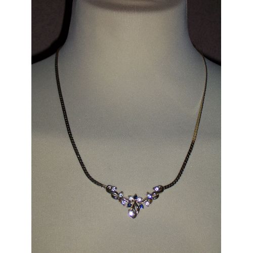 Collier Avec Strass Bleu Et Blanc