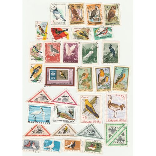 32 Timbres Oblitérés De Hongrie - Oiseaux
