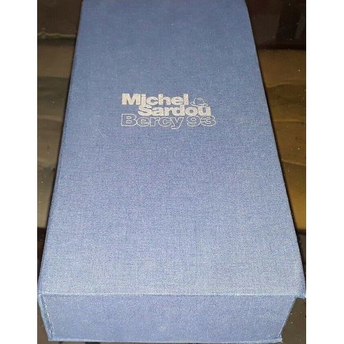 Michel Sardou Rare Coffret Limite Bercy 93 Double Cd Livre Photos Vhs Porte Cles